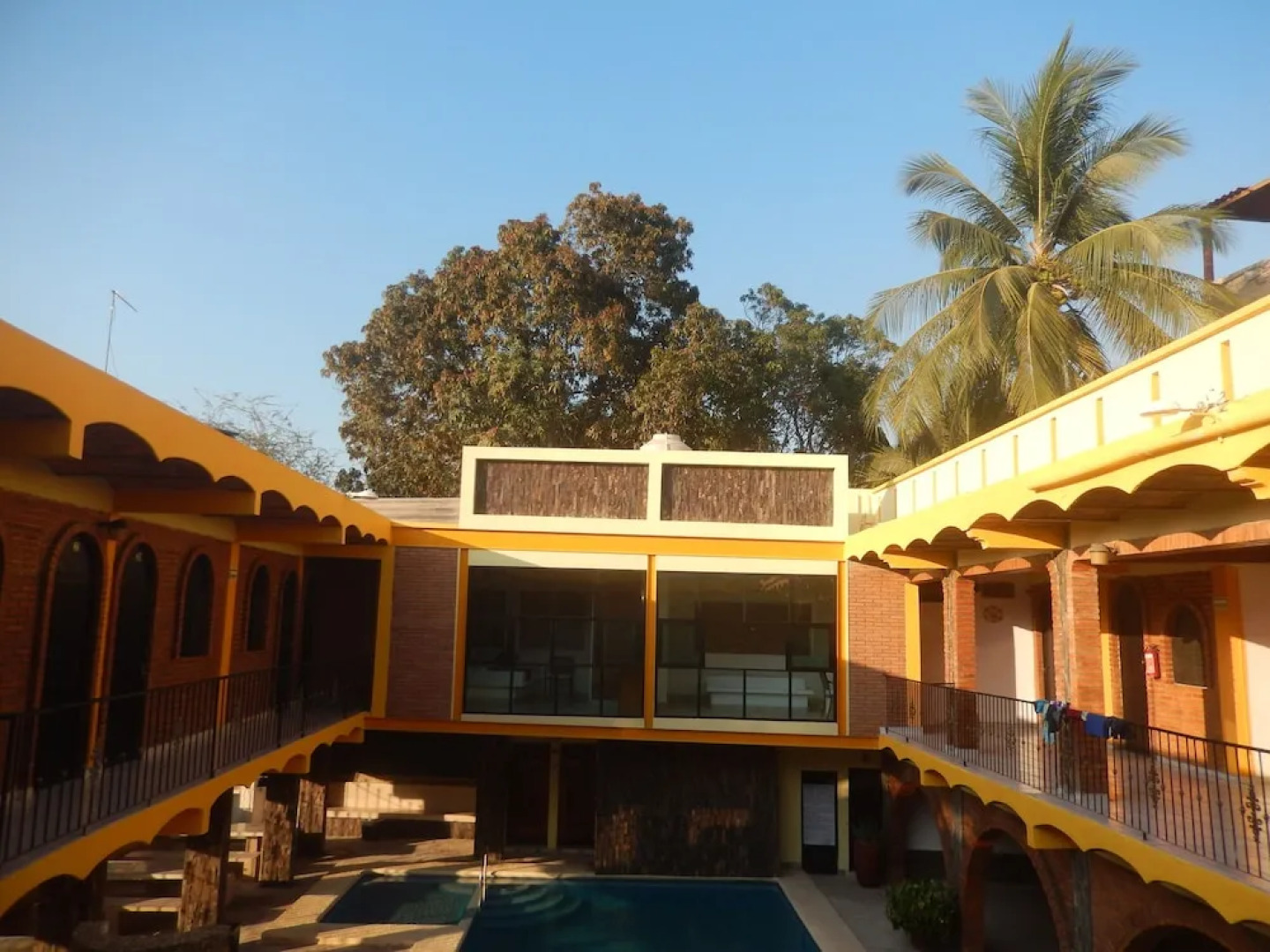 Bungalows y Hotel Lizmar