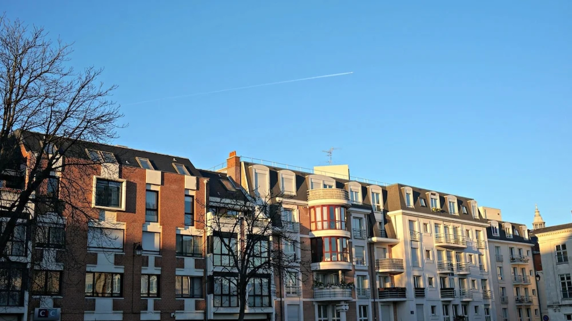 Little Suite - Constance