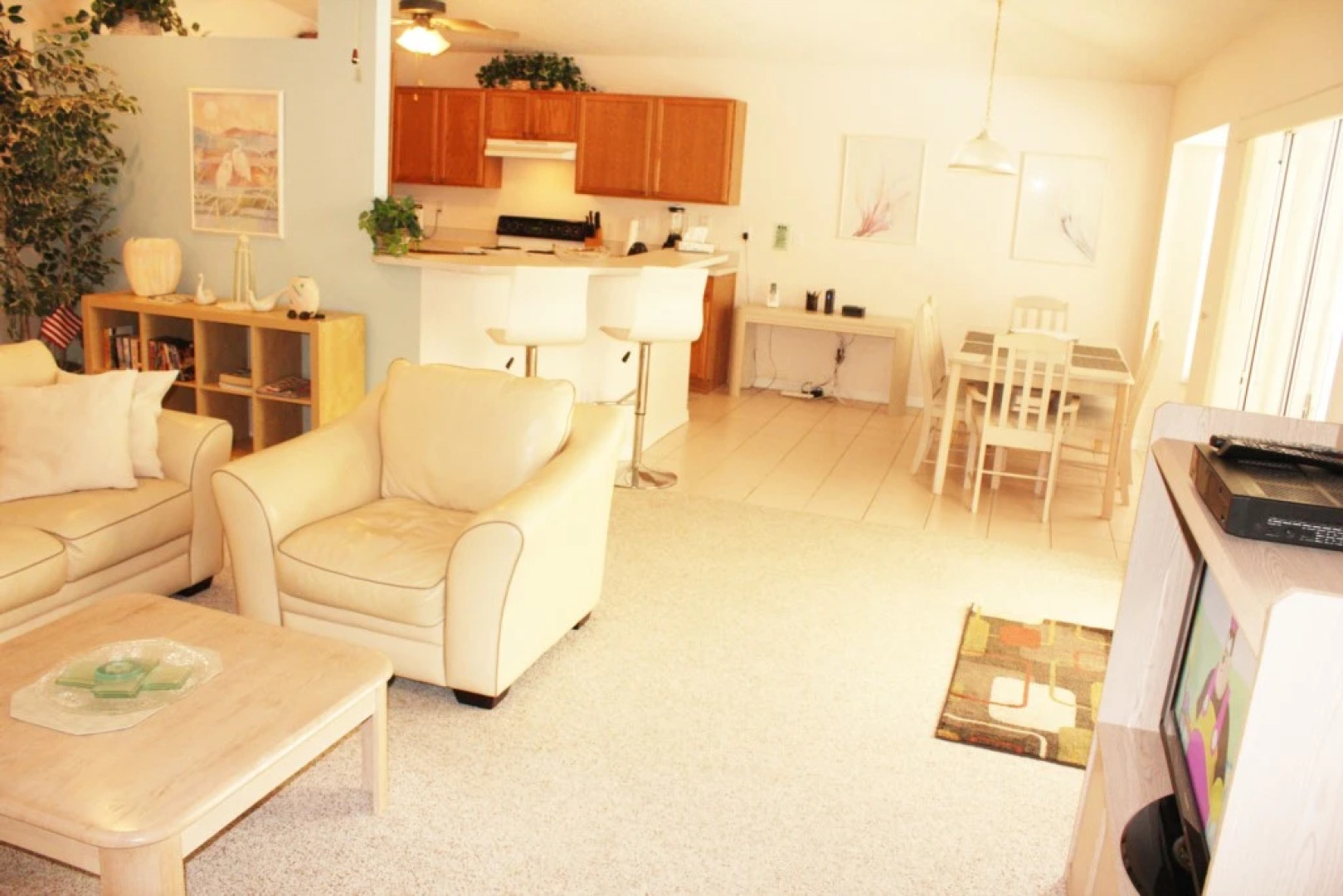 PCE326PD - 3 beds pool home - Privacy fence