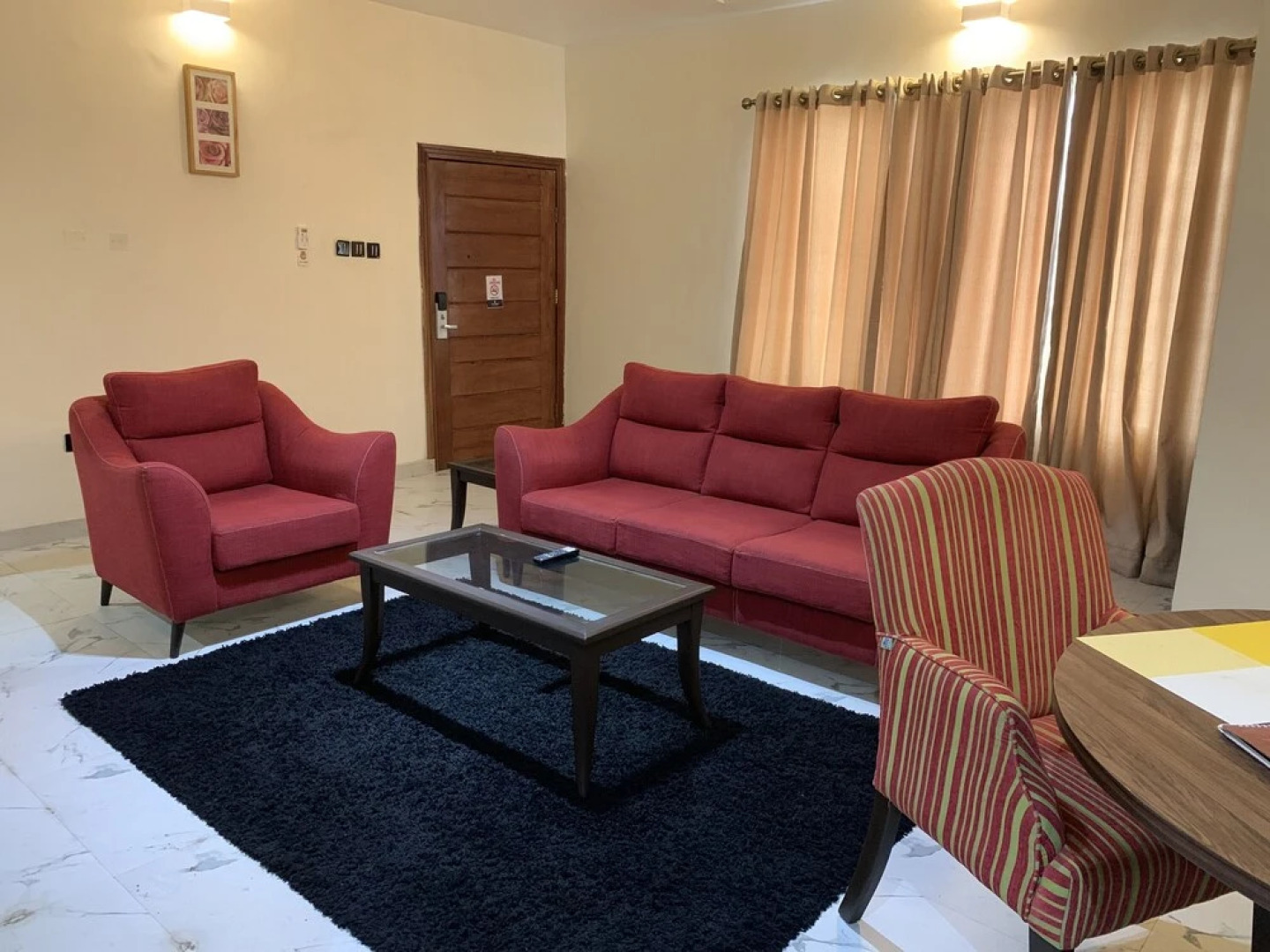 Old English Torf Apartment