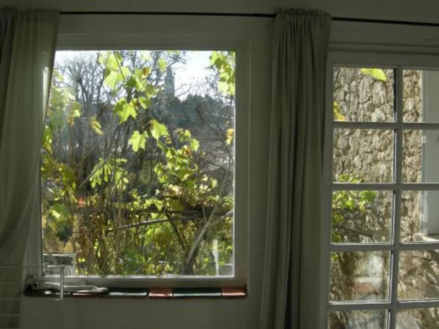 Maison de 3 chambres avec vue sur la ville jardin clos et wifi a Reillanne