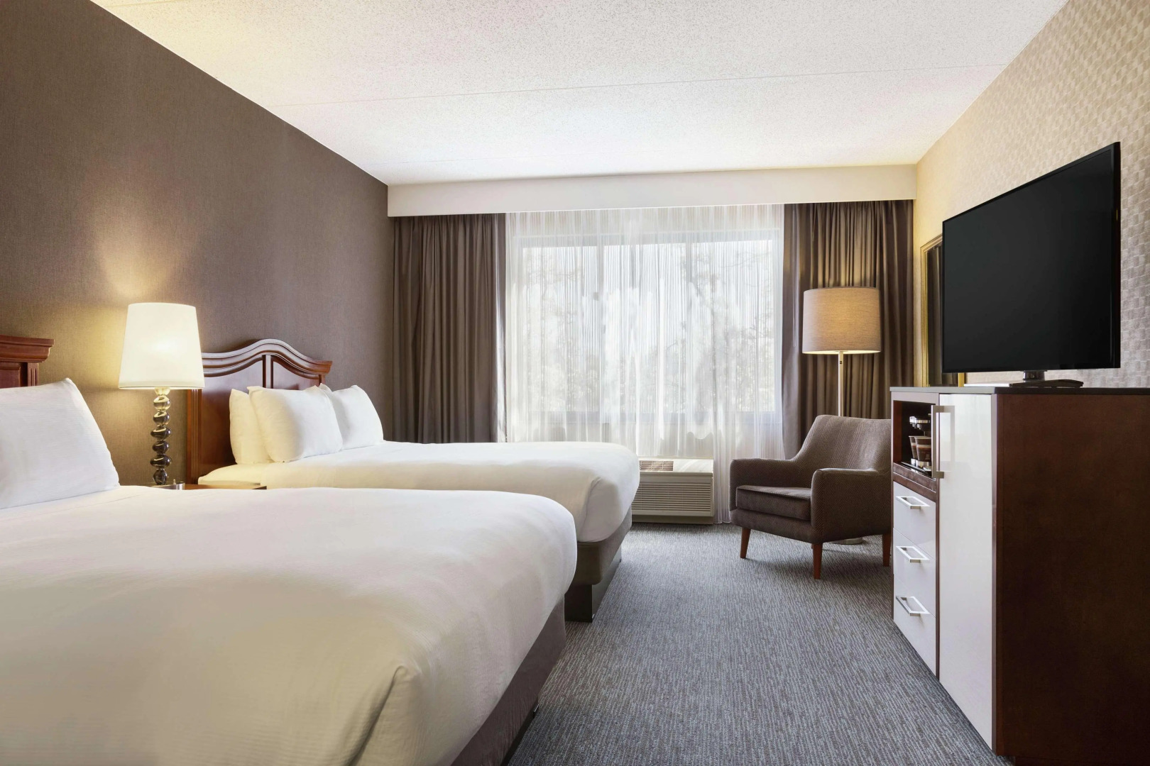 DoubleTree by Hilton Detroit Novi