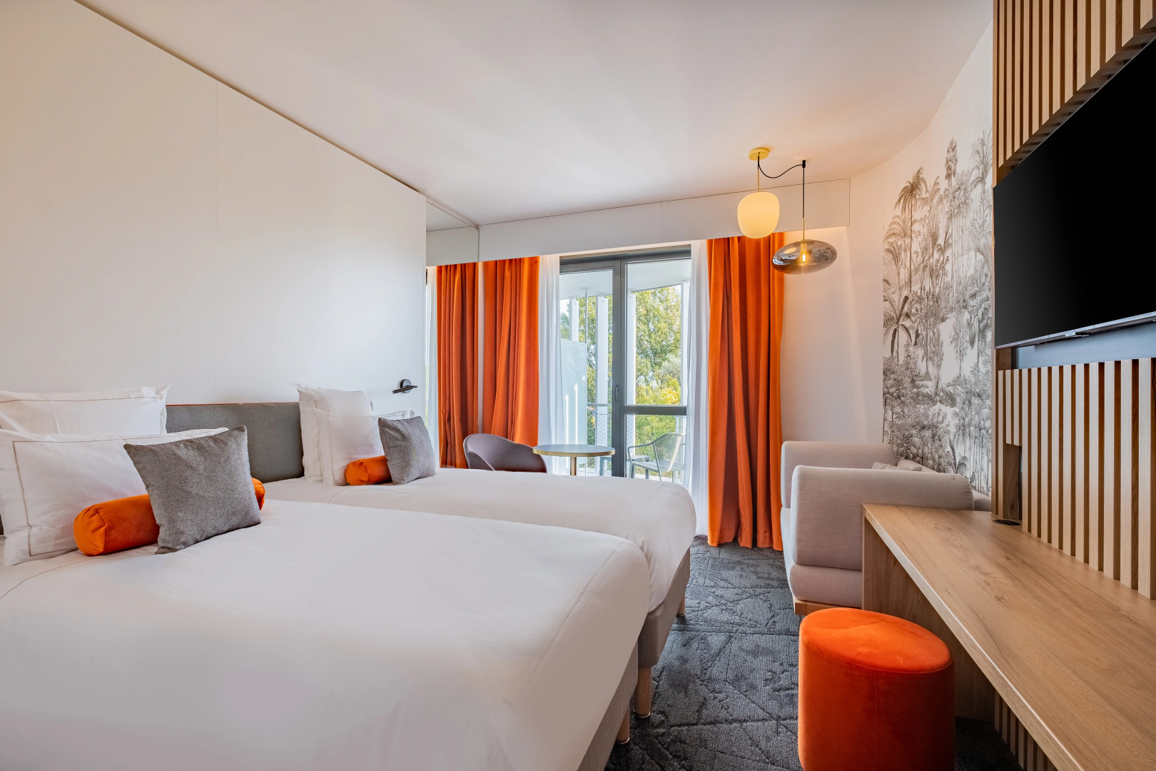 Golden Tulip Lyon Ouest Techlid Hotel & Spa