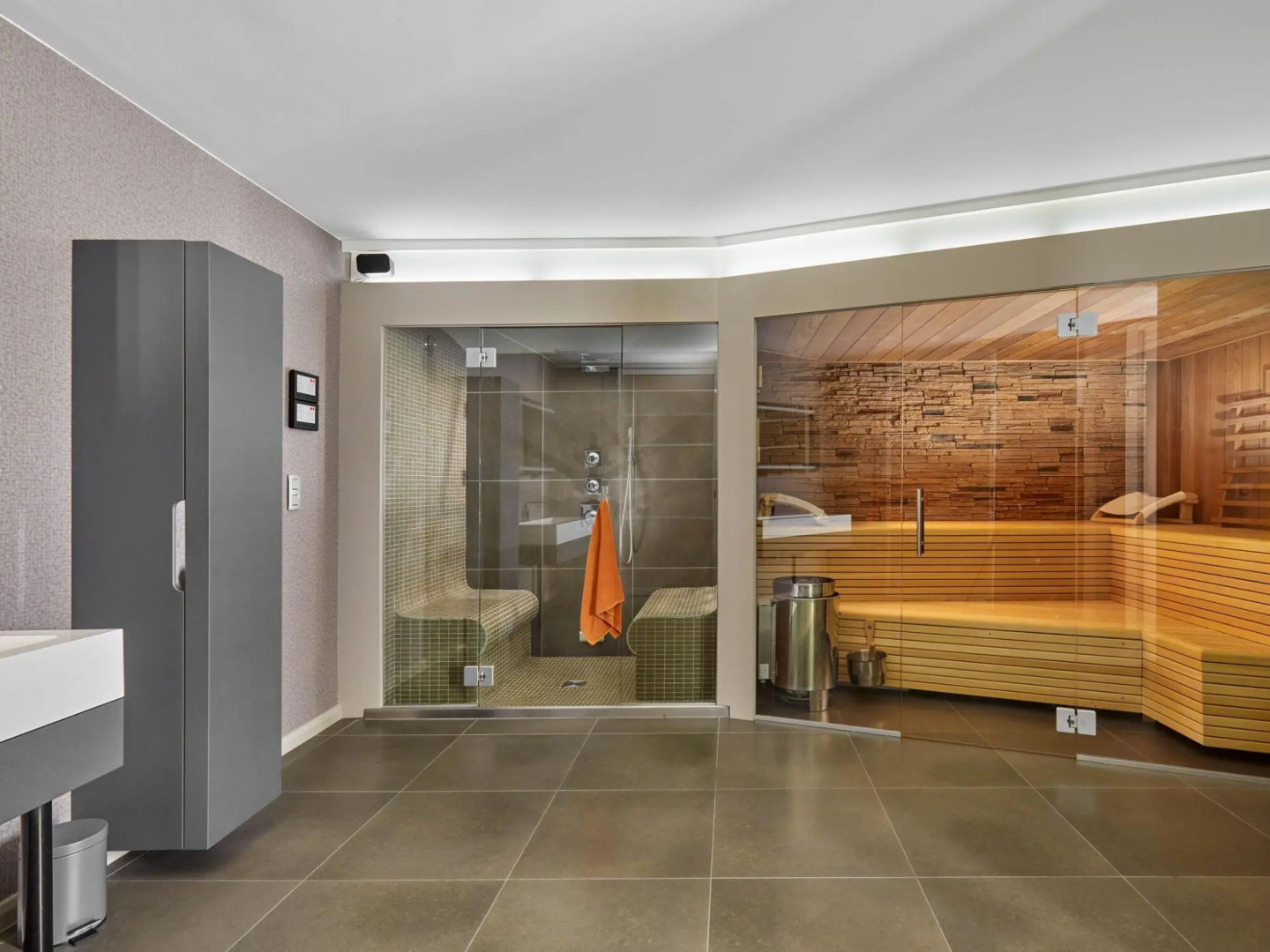 Stylish apartment in Blankenberge with sauna