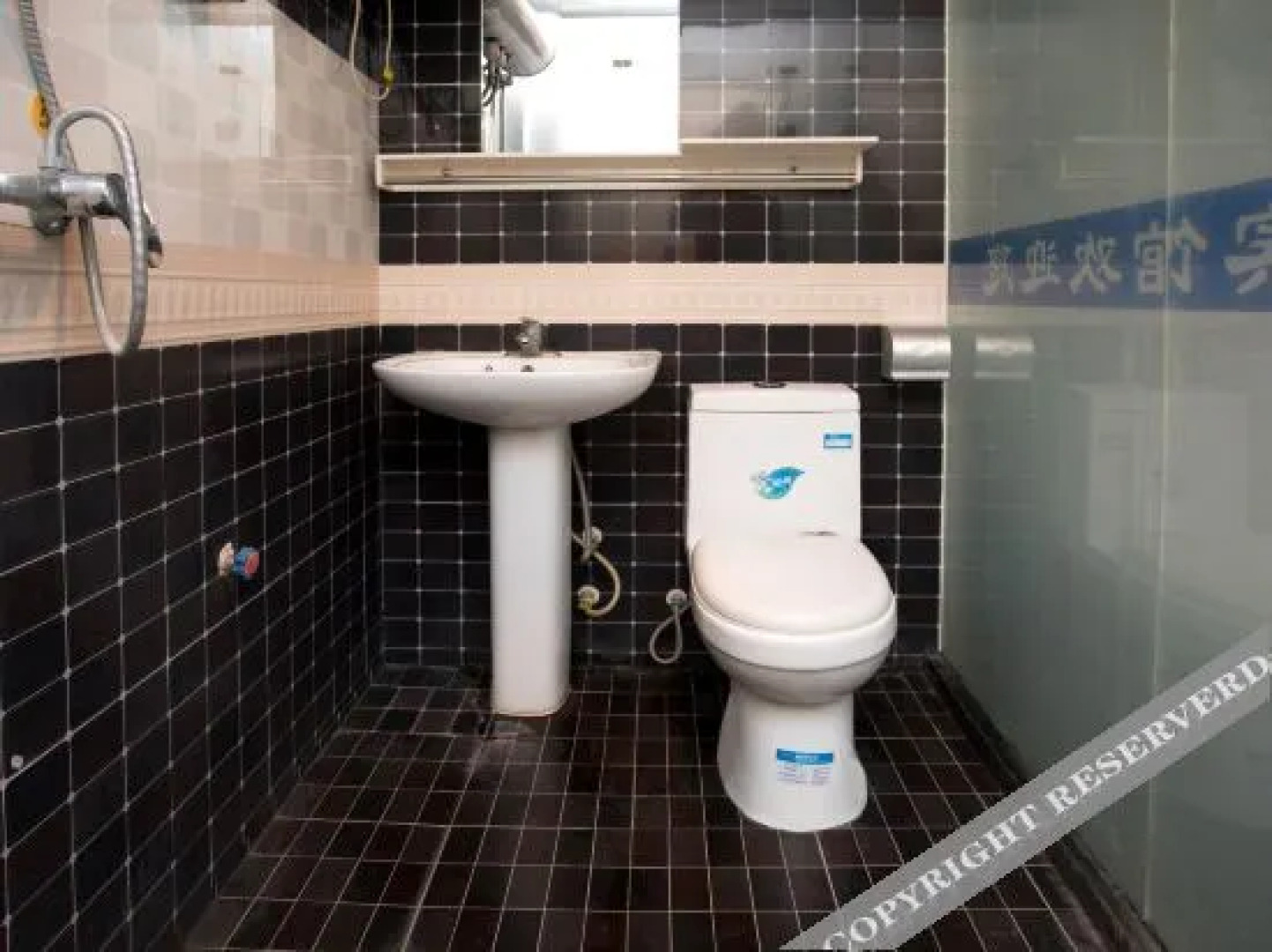 Zhangjiakou yiju express hotel