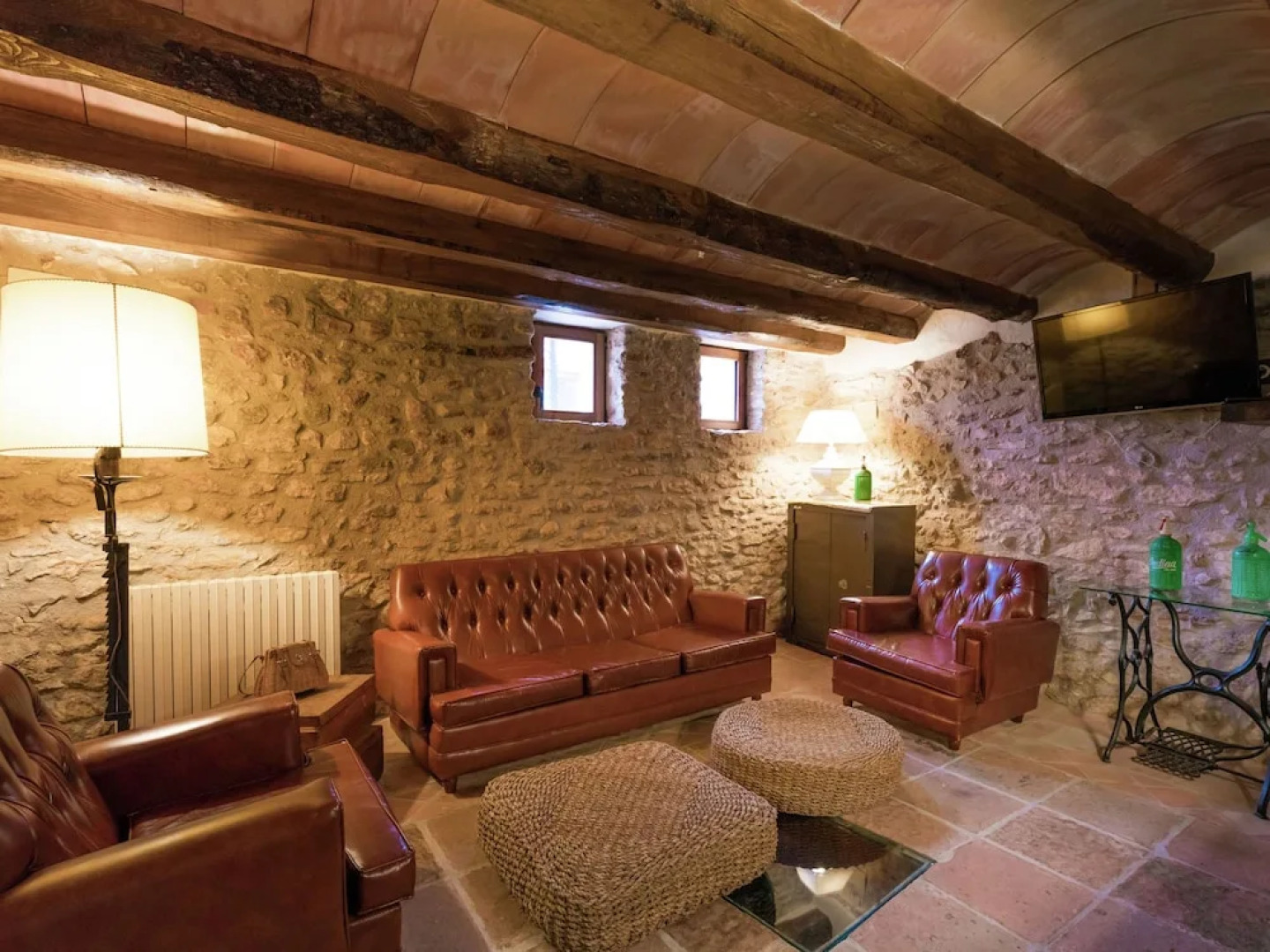 Grand Mansion in La Bisbal del Penedès With Sauna