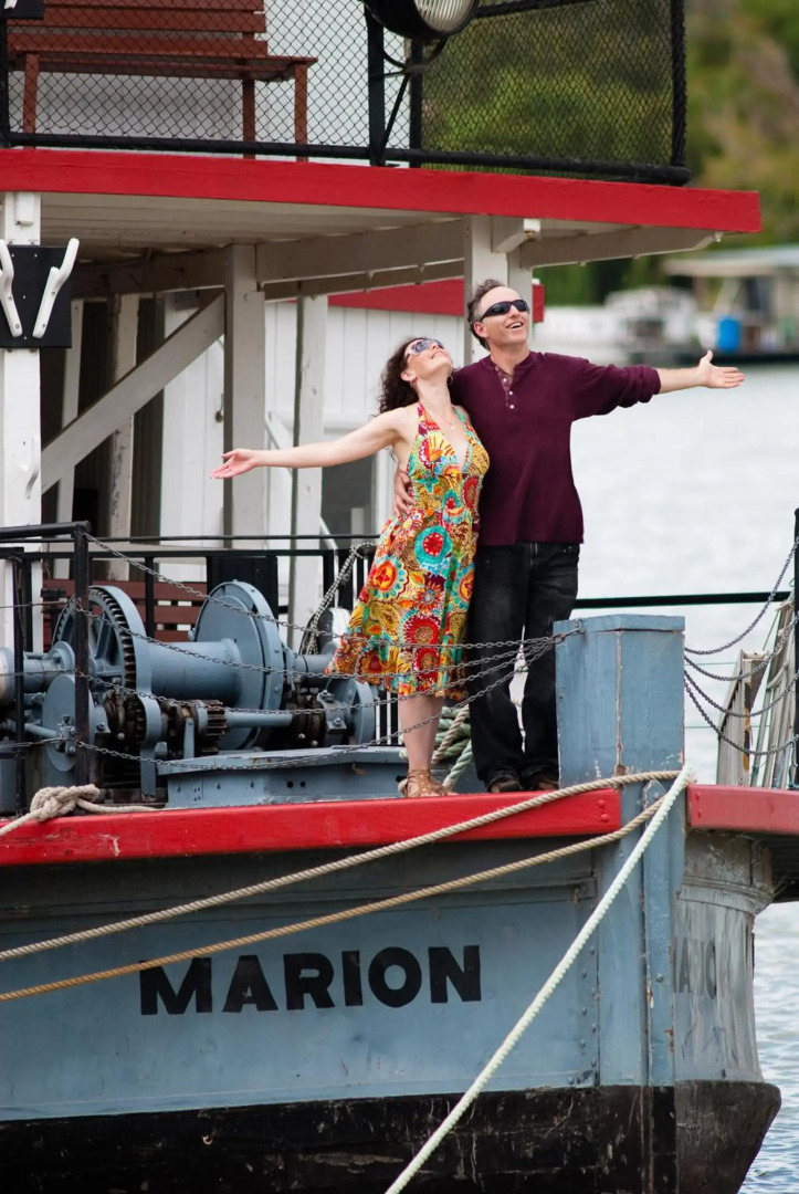 Romantic Getaways at Riverview Rise Retreats