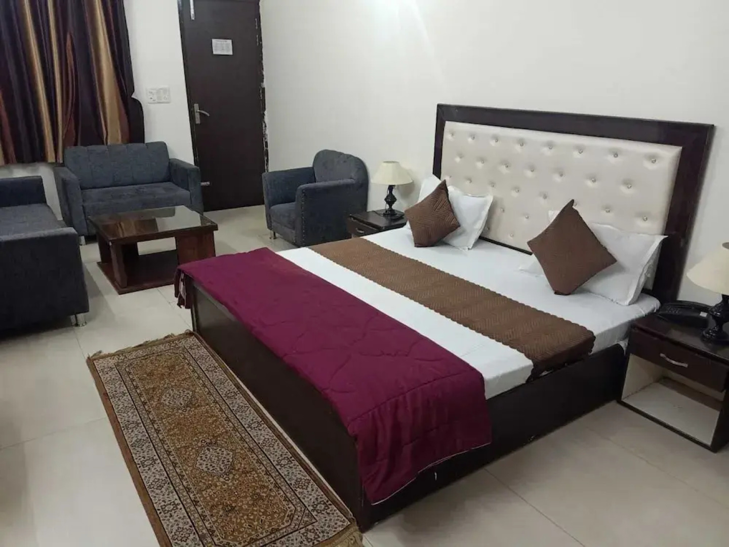 Hotel Park View By GRB