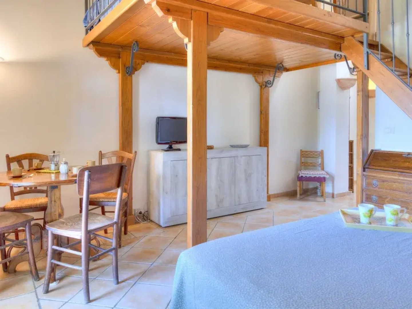 Farmhouse in Marsciano With Vineyards Olive Groves