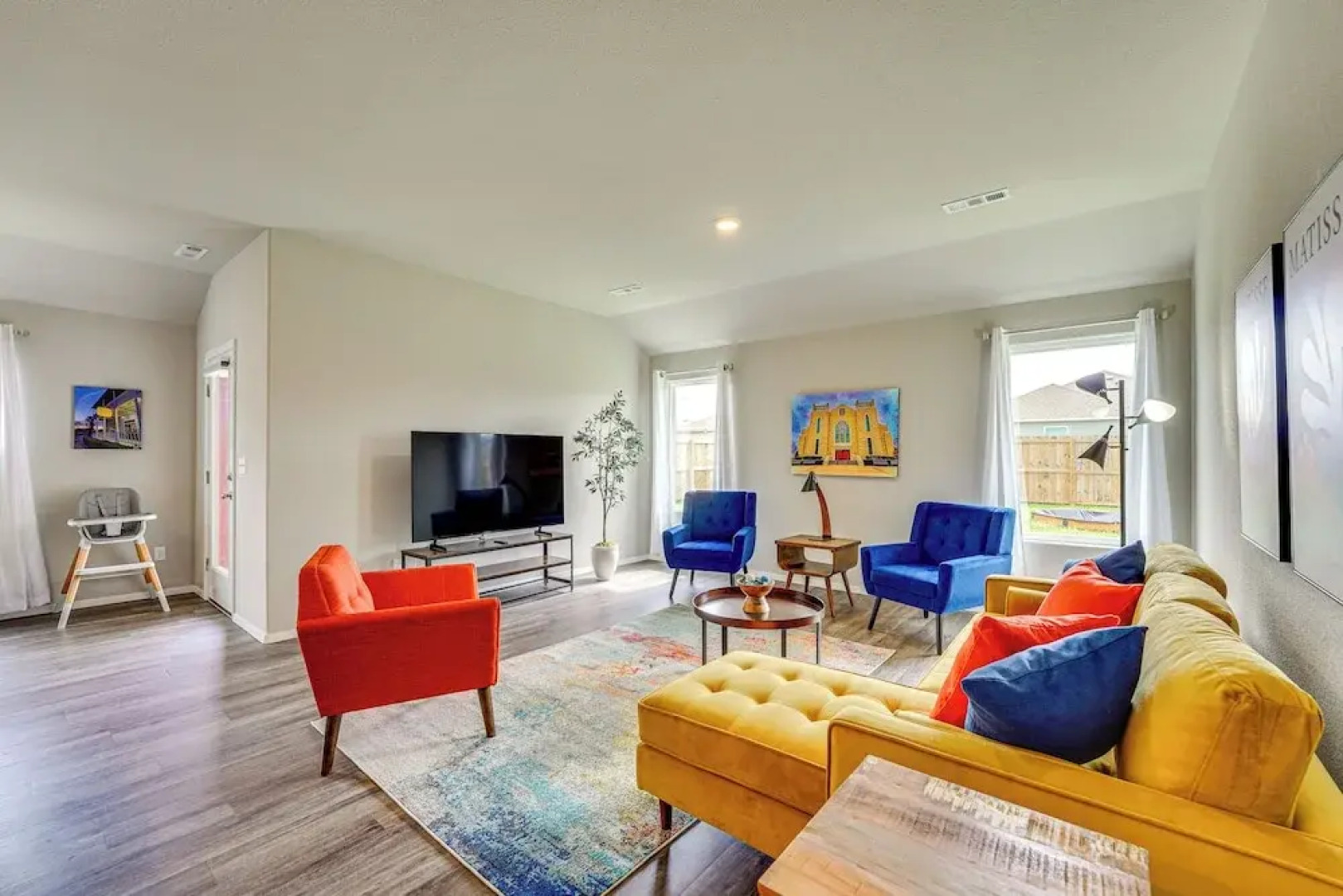 2 Mi to Dtwn: Siloam Springs Home w/ Fire Pit