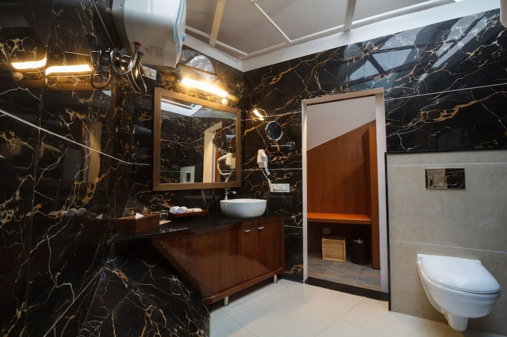 Tree of Life Eila Art Hotel