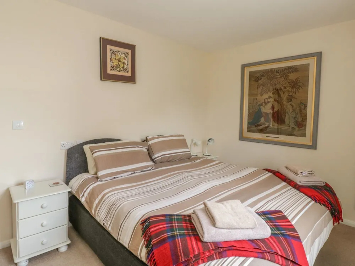 The Wesley Apartment