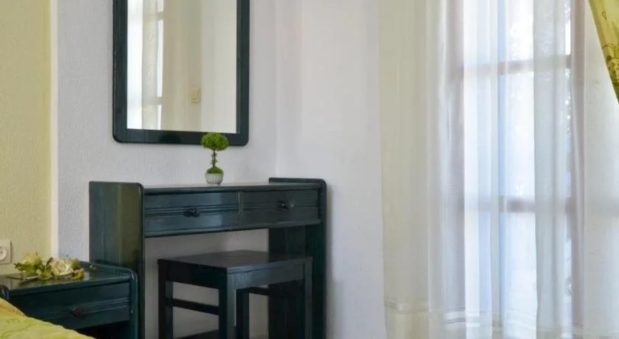 Dilino Hotel Studios