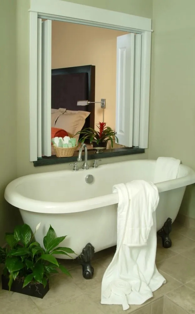 Spa at Cannery Pier Hotel