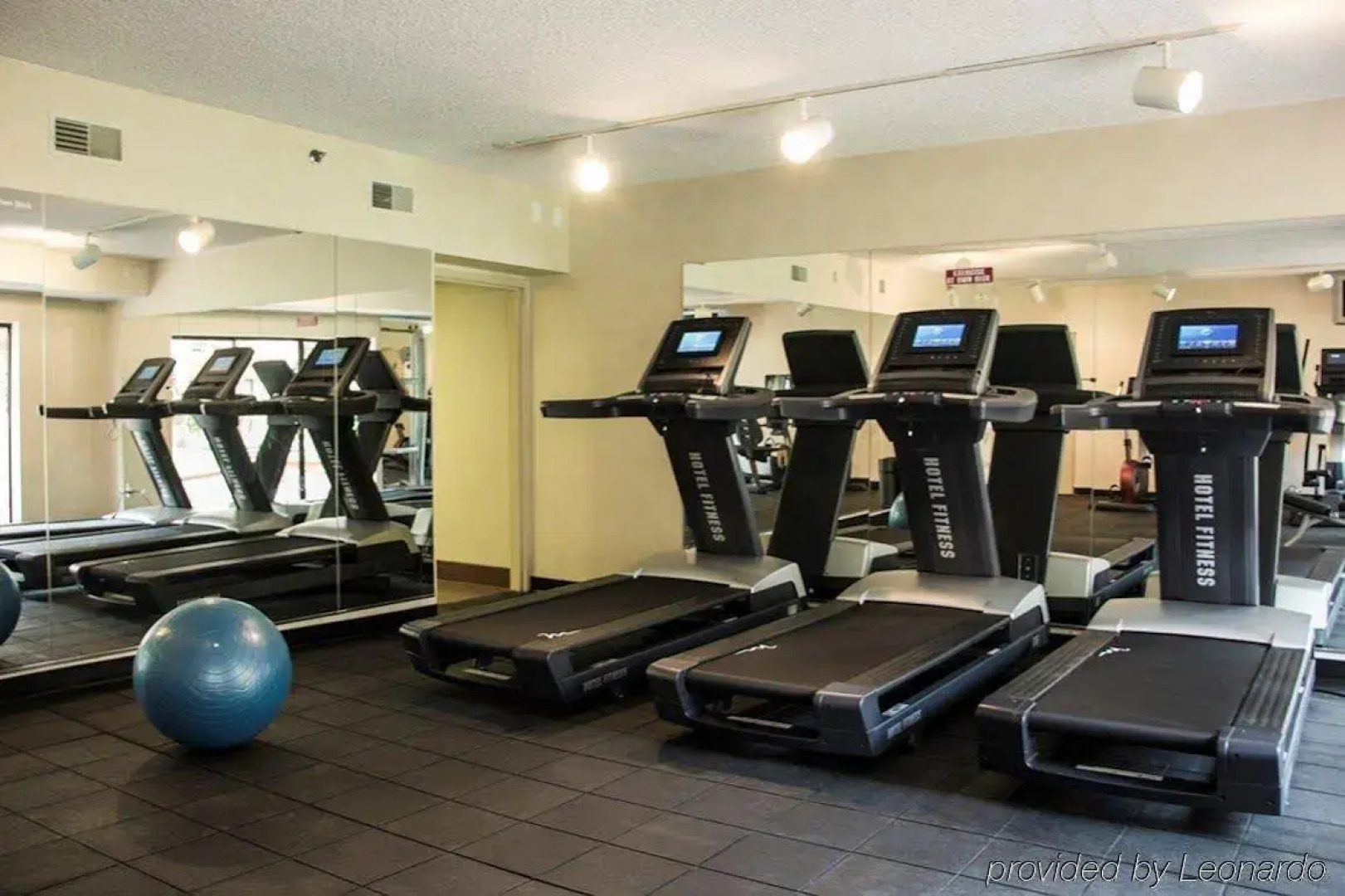 Crowne Plaza Phoenix - Chandler Golf Resort by IHG