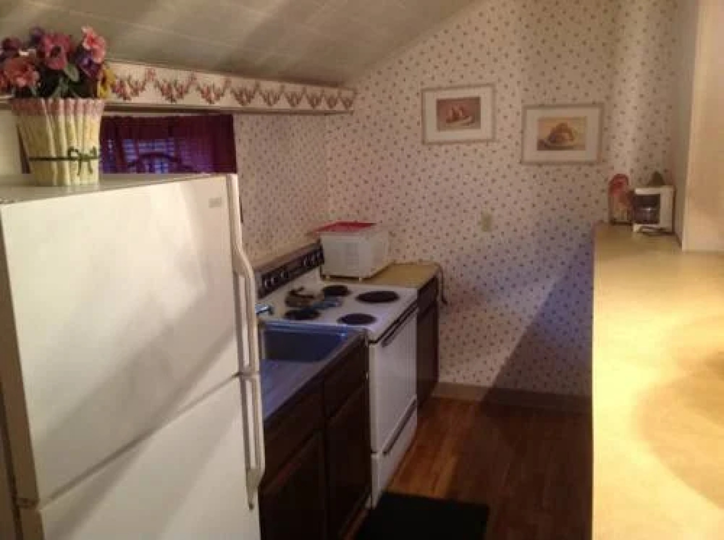 Naomi Village Cottages