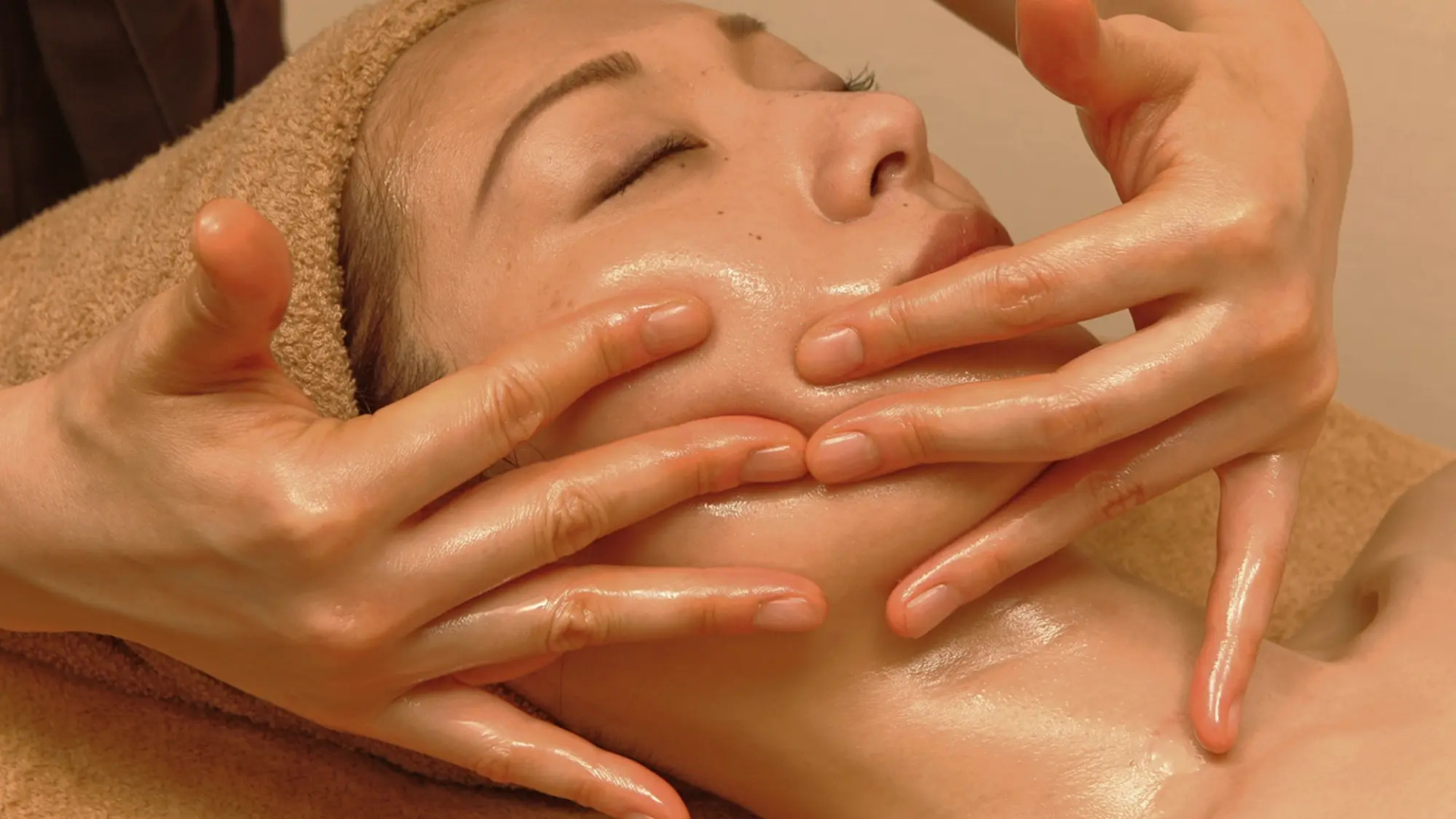 Ureshino Onsen Cha no Kokoro Warakuen