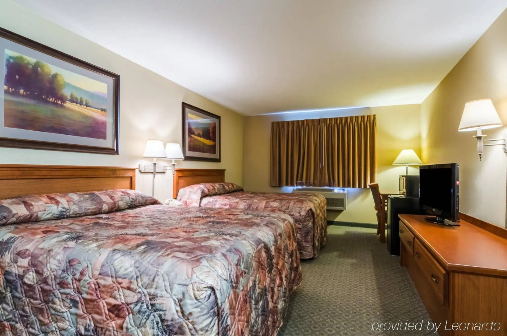 Super 8 by Wyndham Cozad