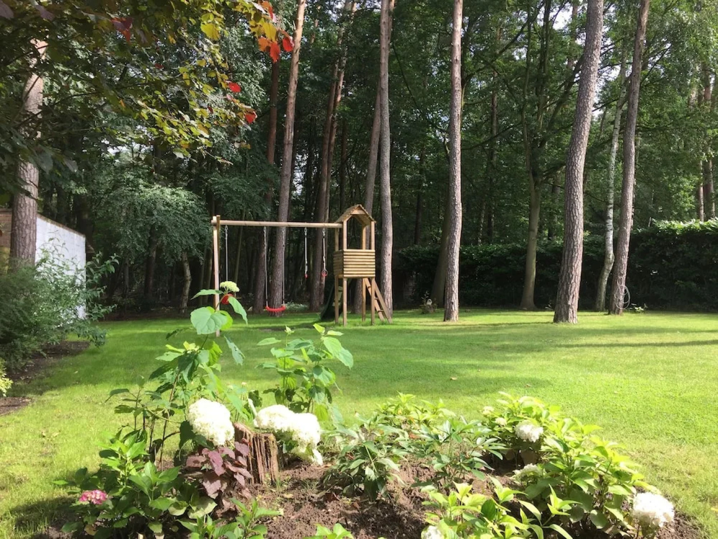 Modern Holiday Home In Brasschaat near Town Center