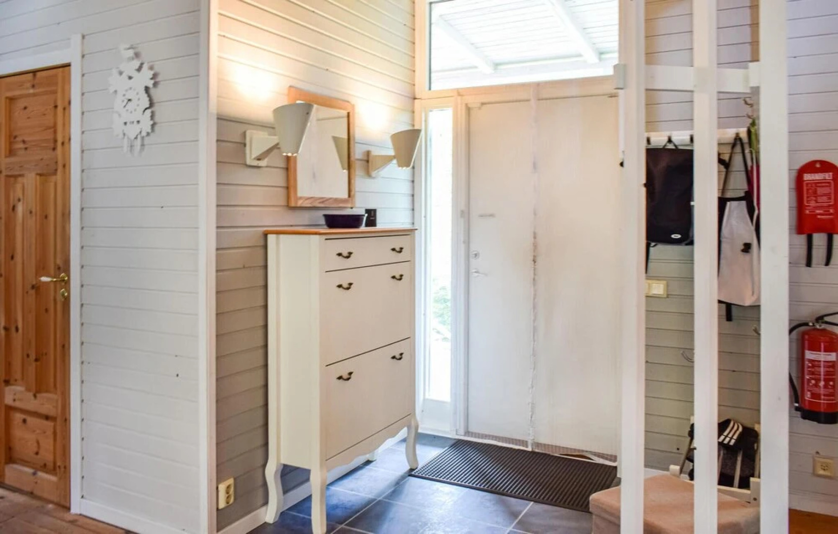 Stunning Home in Asarum With 3 Bedrooms and Wifi