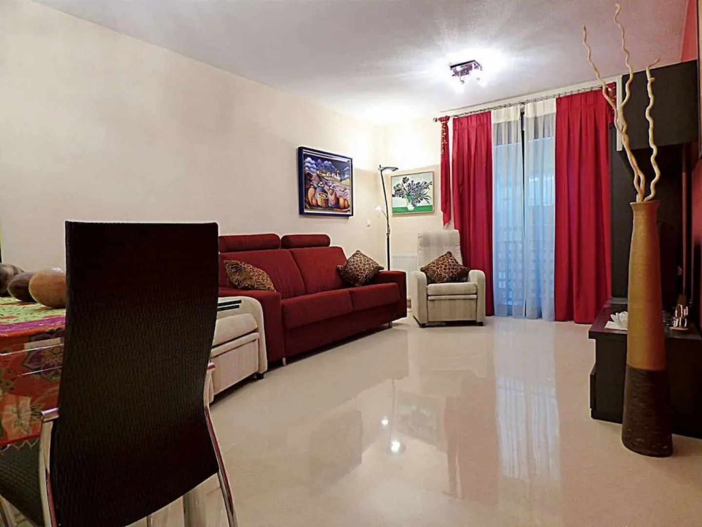 3 Dormitorios 2 Baños & Parking