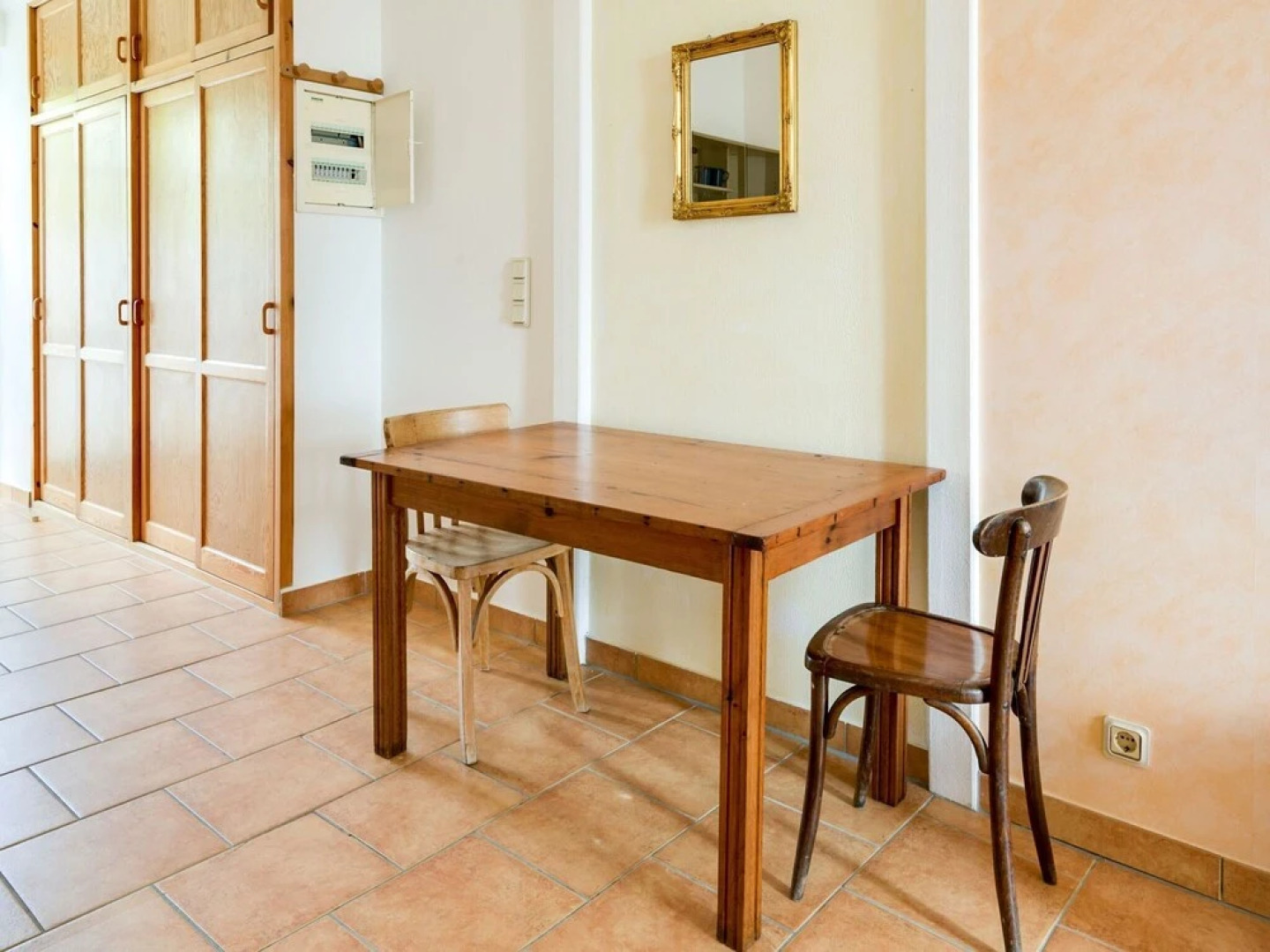 Apartment about 100 metres from the Atlantic Ocean to the south of Brittany.