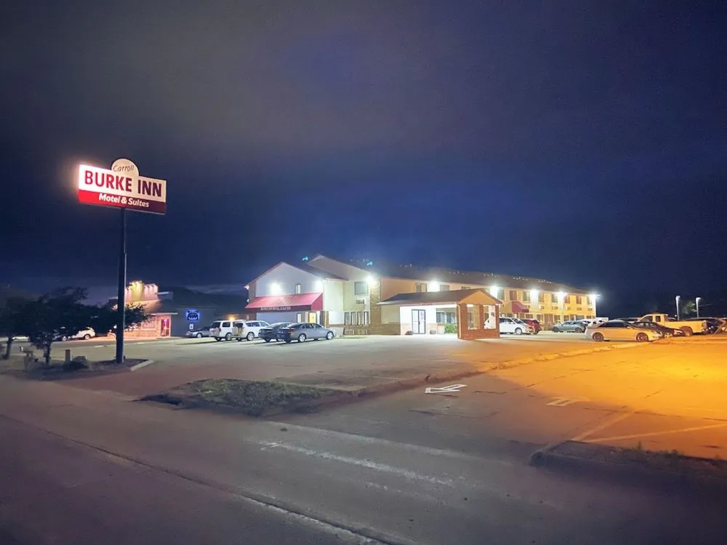 Burke Inn Motel & Suites