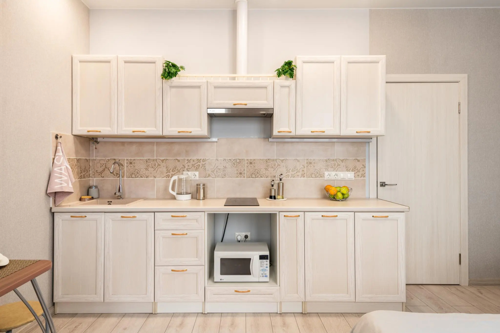 Sunmarine apartments (Санмарин апартментс) на улице Мосфильмовская