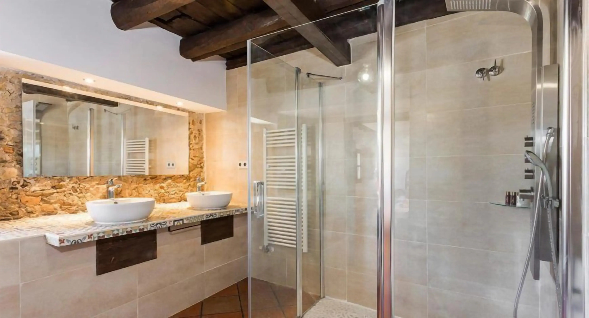 Masia Can Canyes & Spa