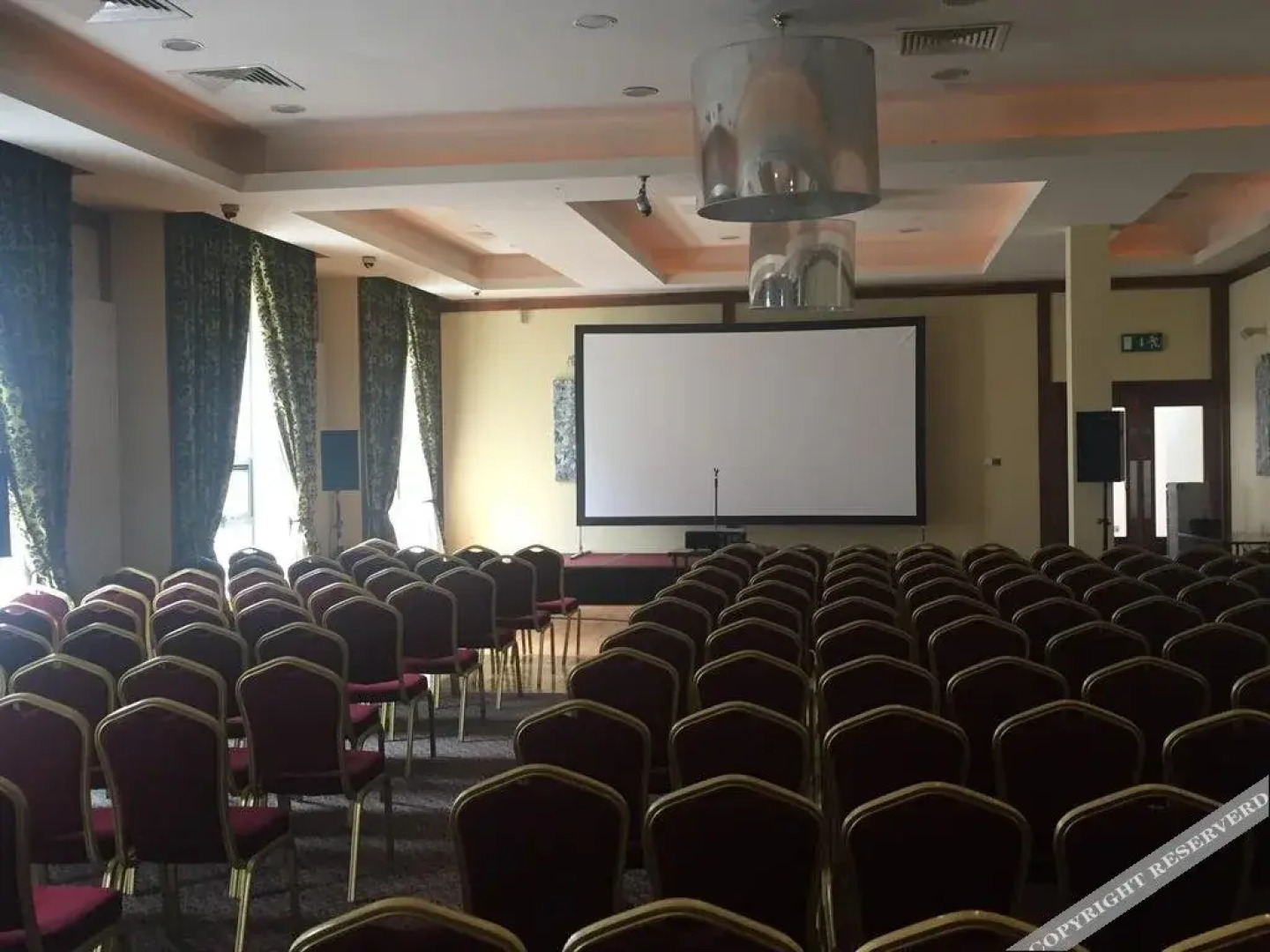 The Shirley Arms Hotel