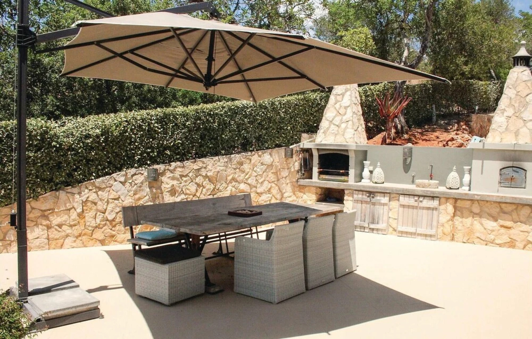 Stunning Home in Silves With Wifi and 4 Bedrooms