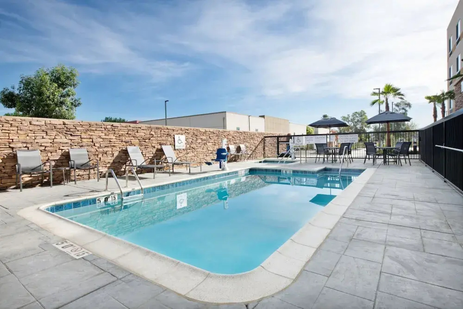Fairfield Inn by Marriott & Suites Chino