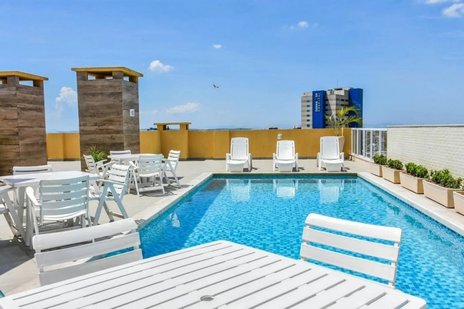 APART HOTEL - Mont Blanc - Suítes