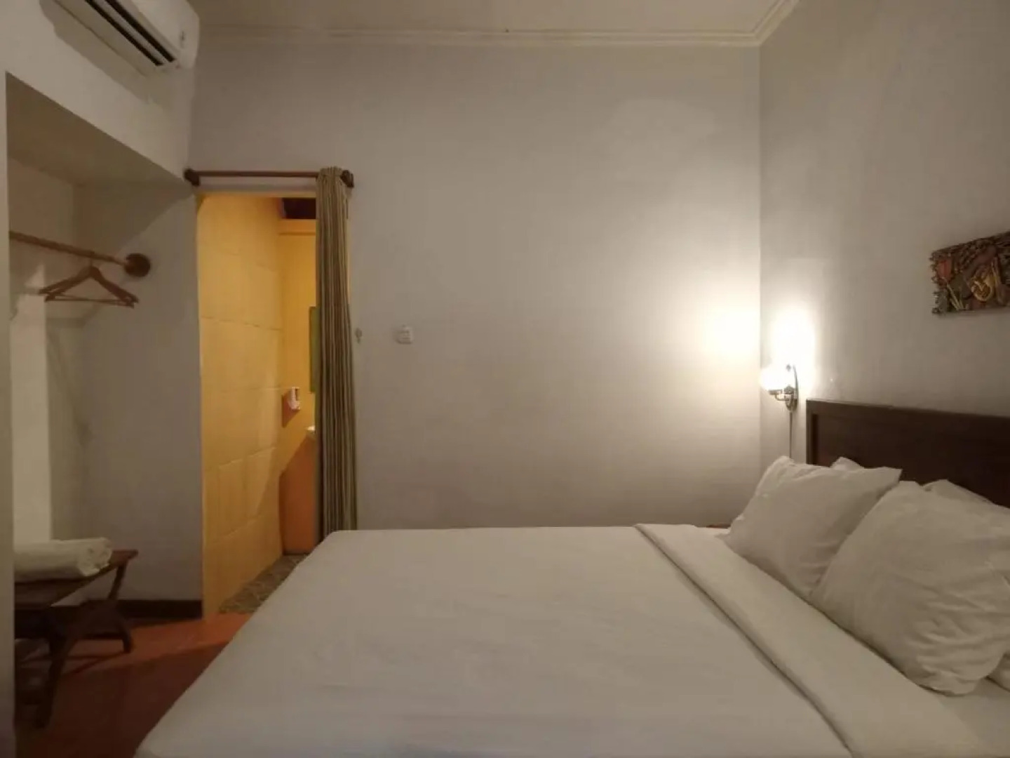 Yellow Bridge Guest House