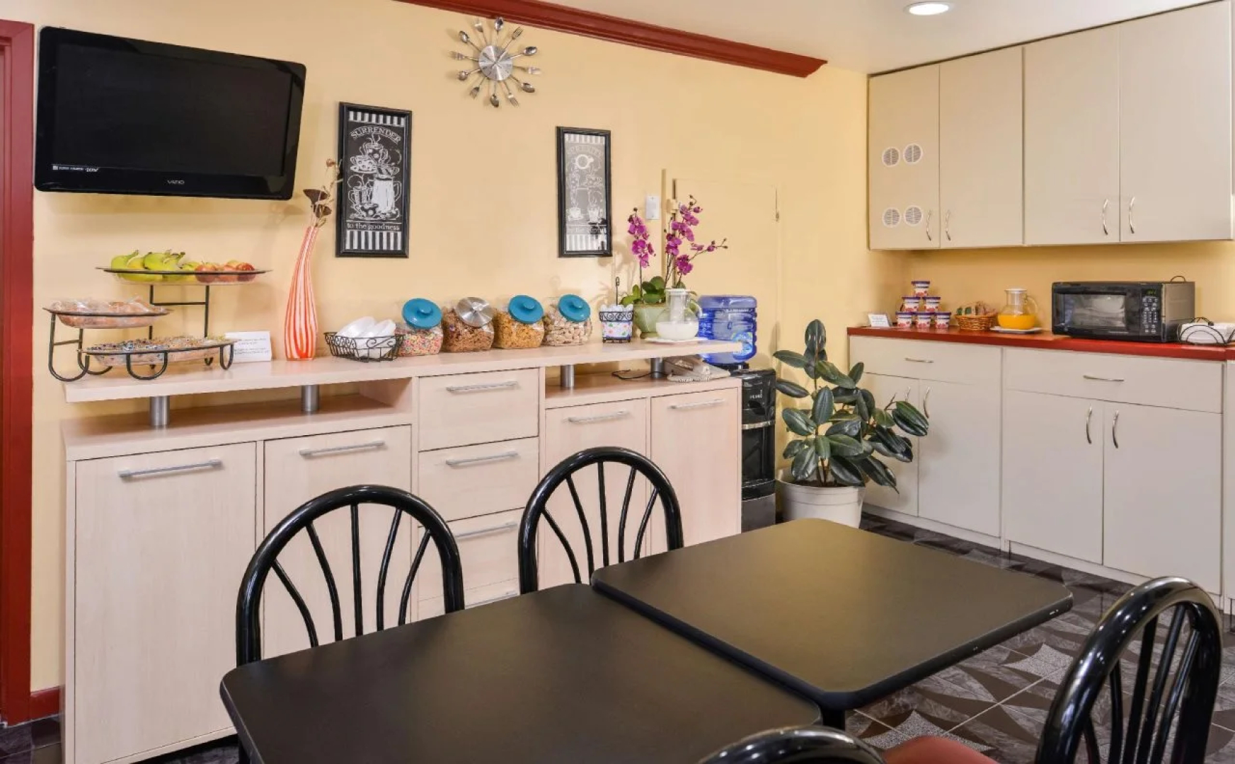 Americas Best Value Inn Buda Austin S