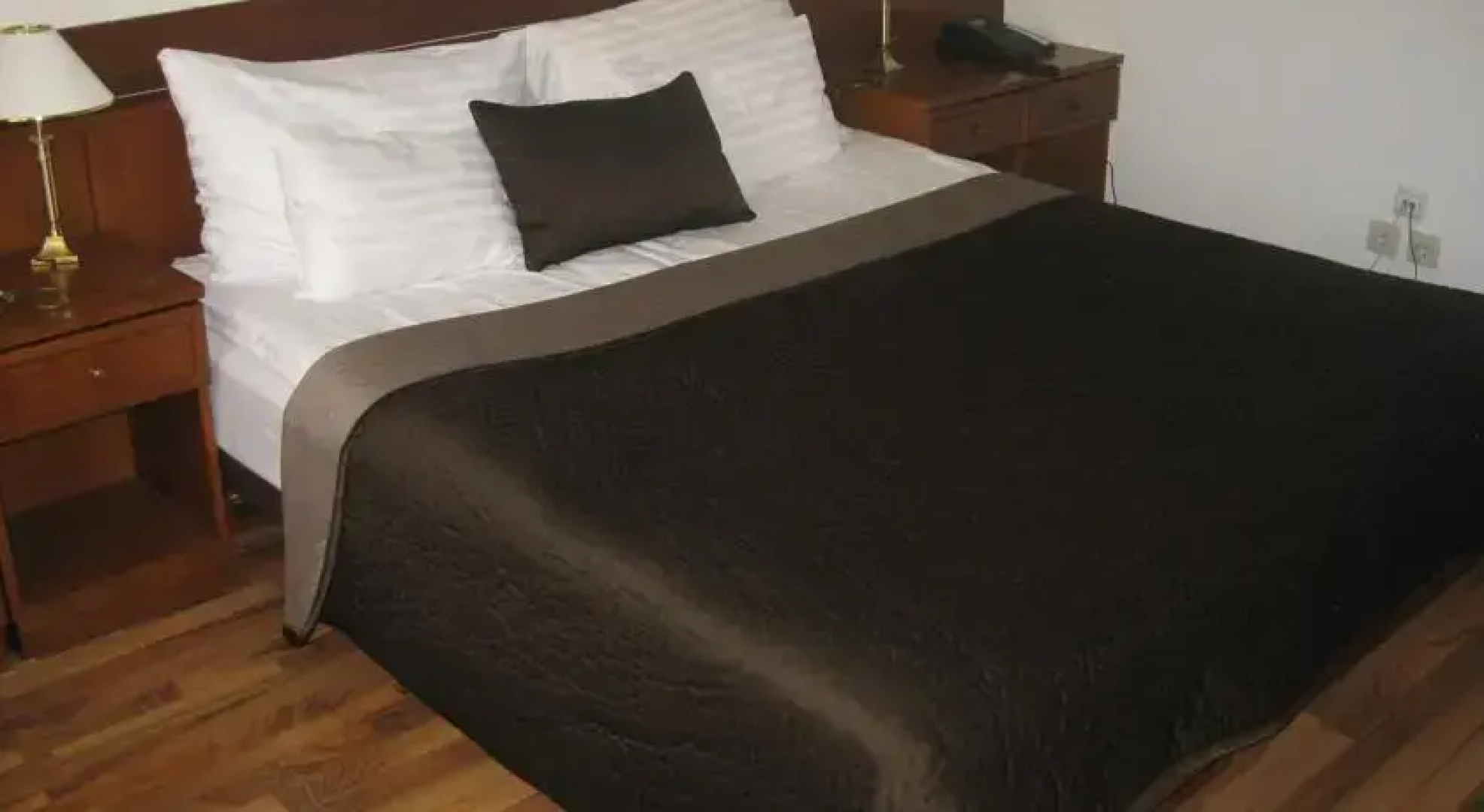 Schwarz Wienerwald Appartements