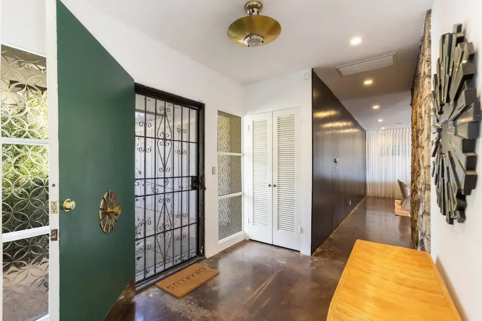 Casa Veronica by Oraklus