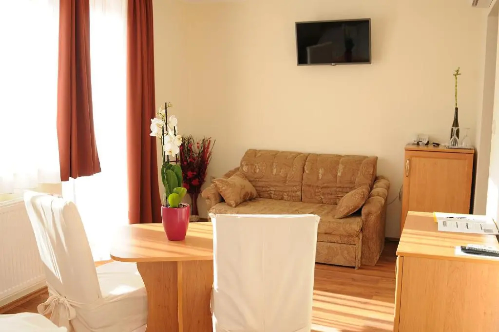 Hotel Halászkert Badacsony