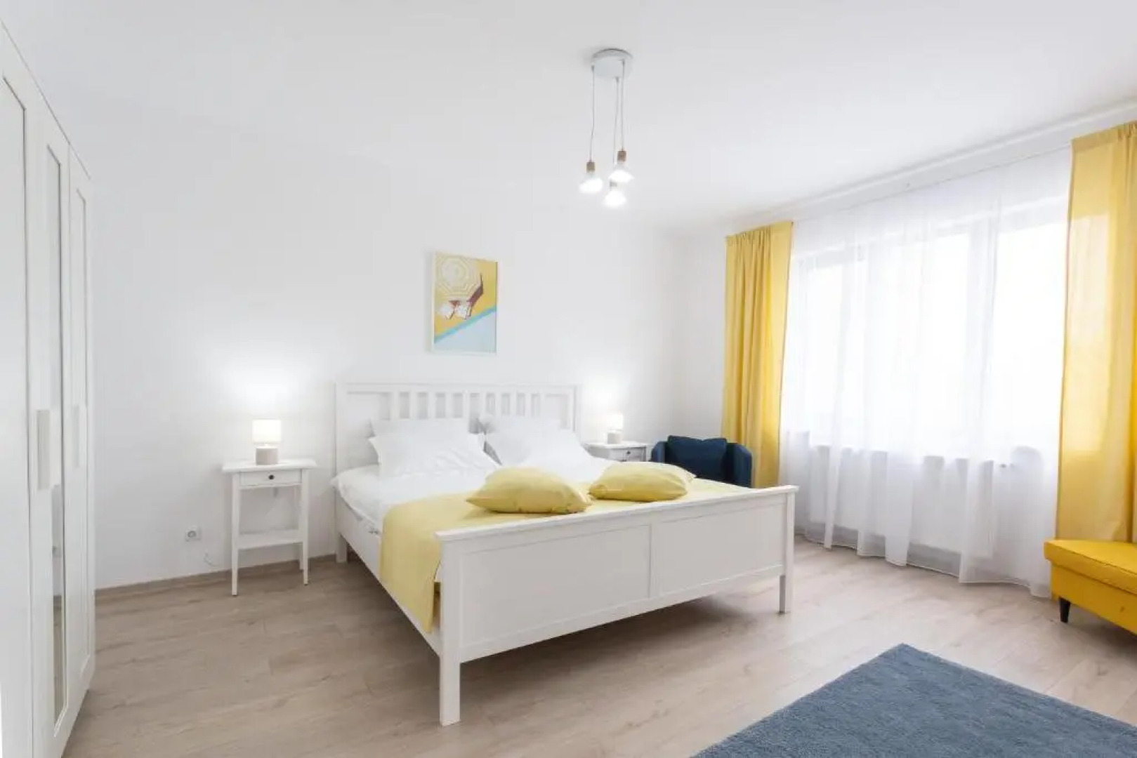 Sunny Olimp 3 ROOMS large apartment- by the sea