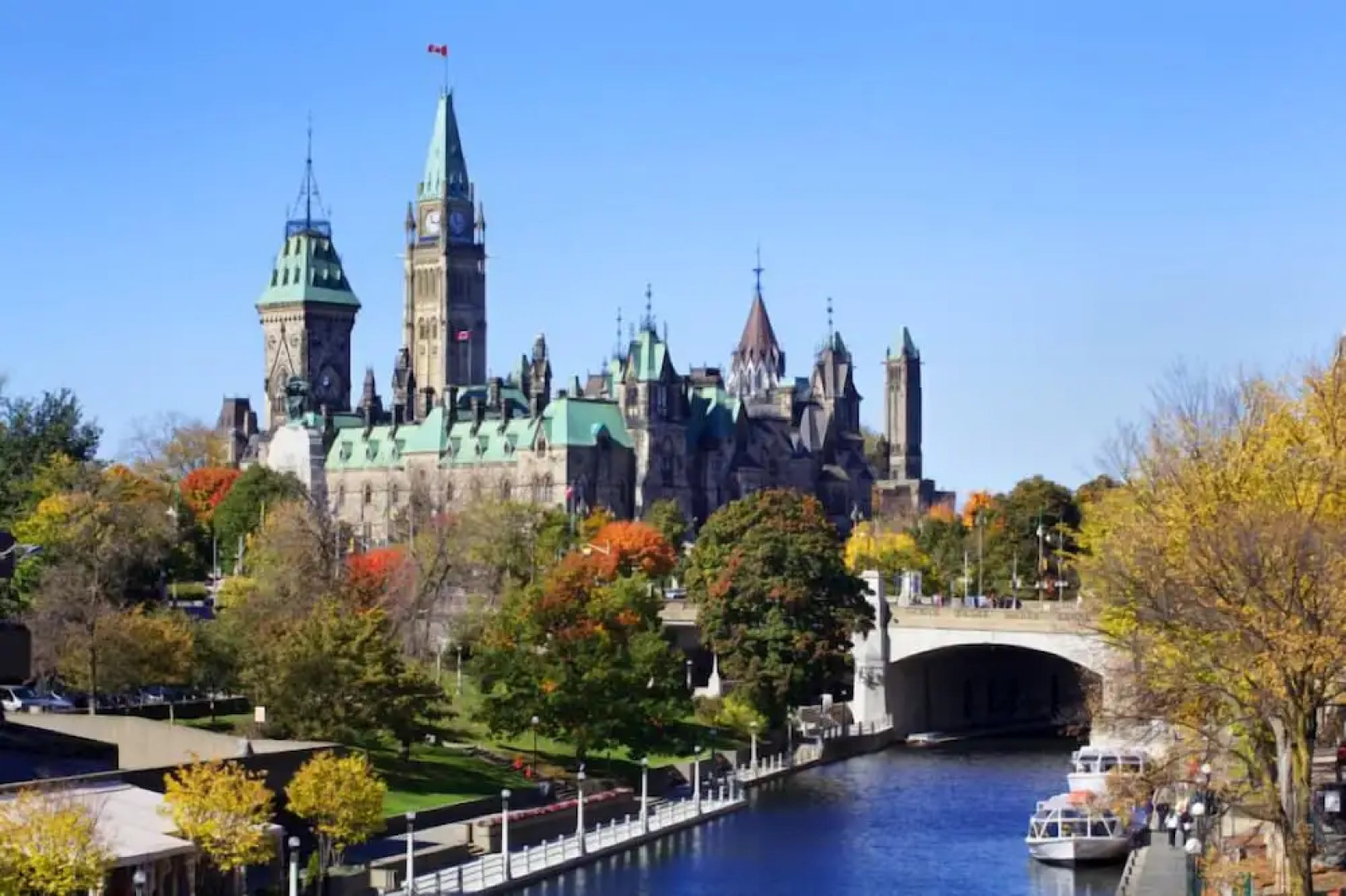 Esther's Place-Carleton Place Downtn Apt