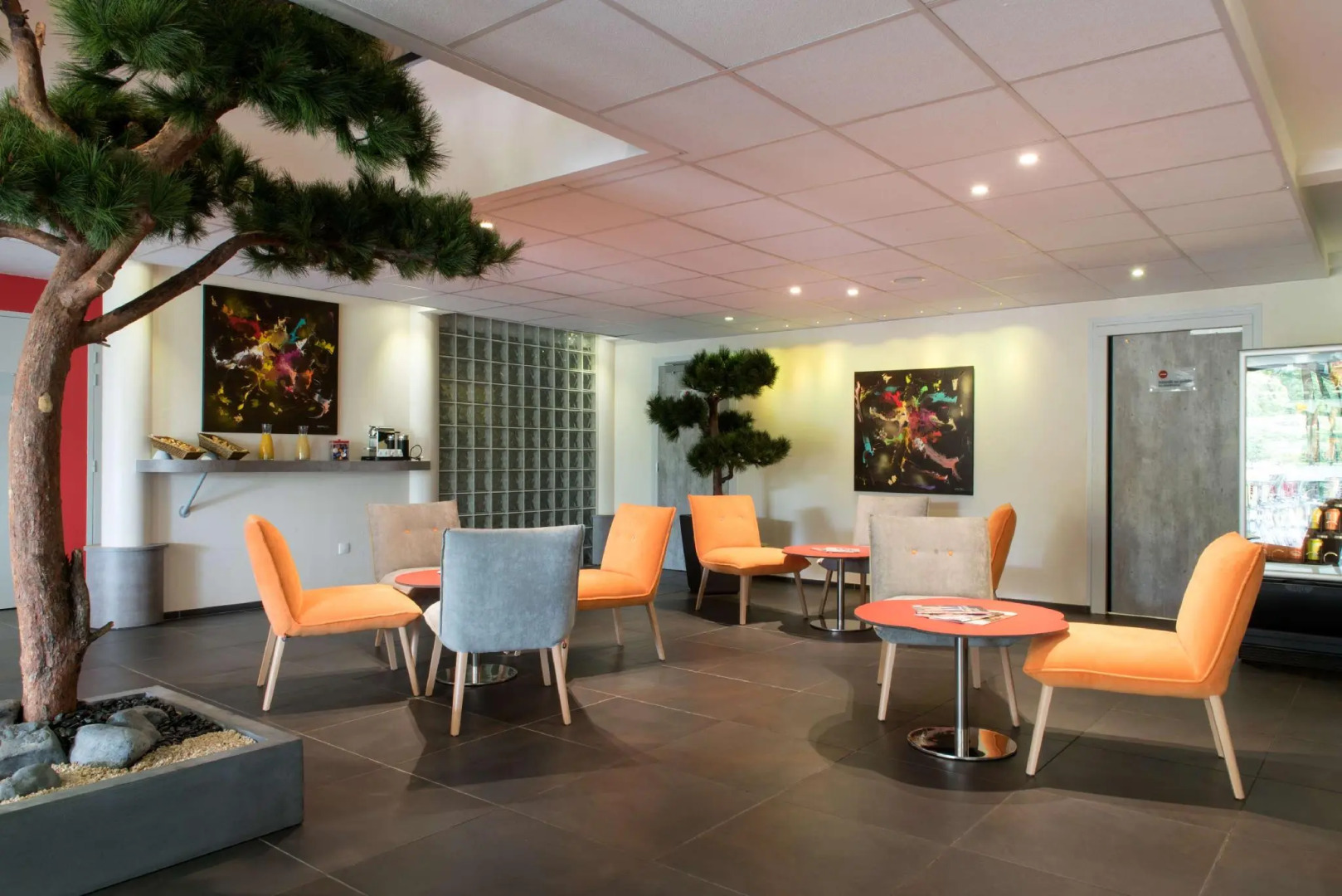 Hôtel Kyriad La Rochelle Centre Ville