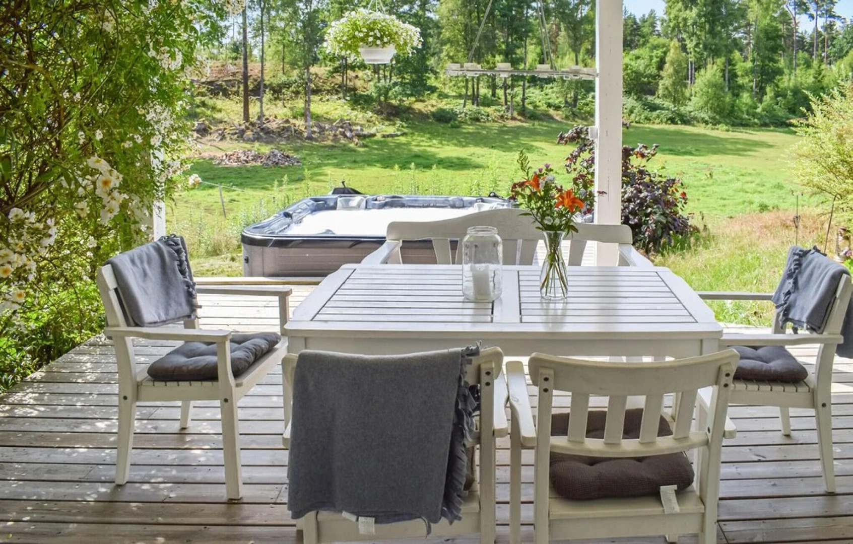 Awesome Apartment in Värnamo With 2 Bedrooms, Jacuzzi and Wifi