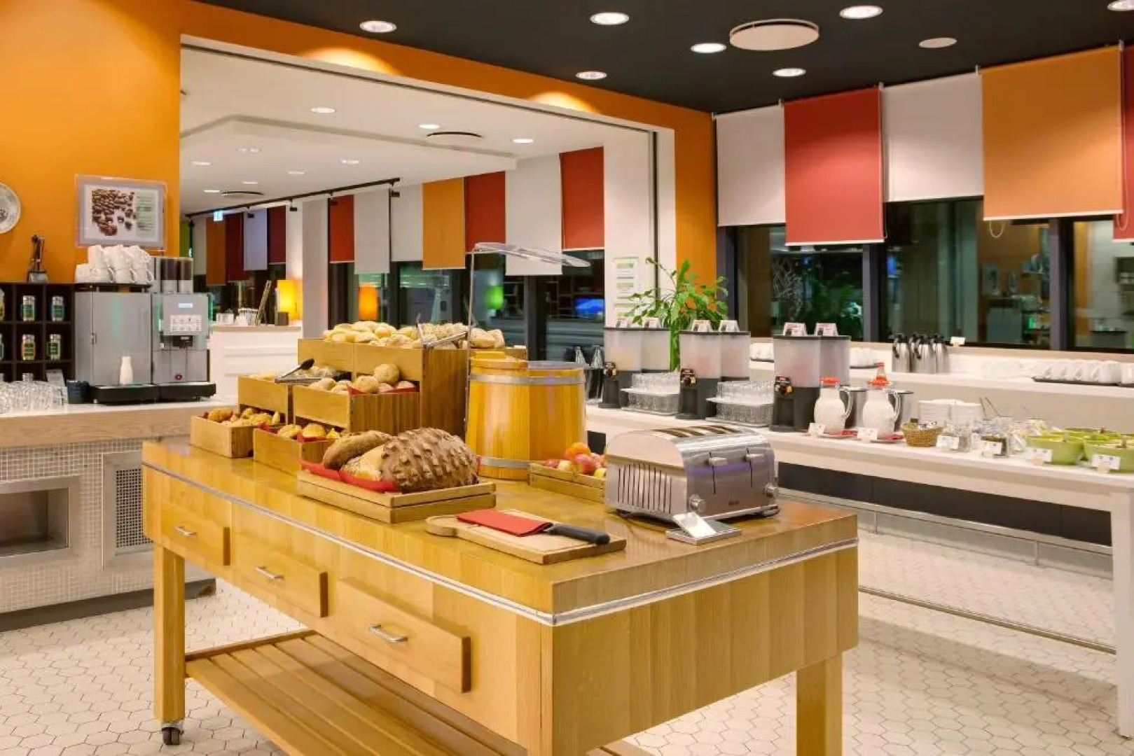 Holiday Inn Berlin - City East Side by IHG