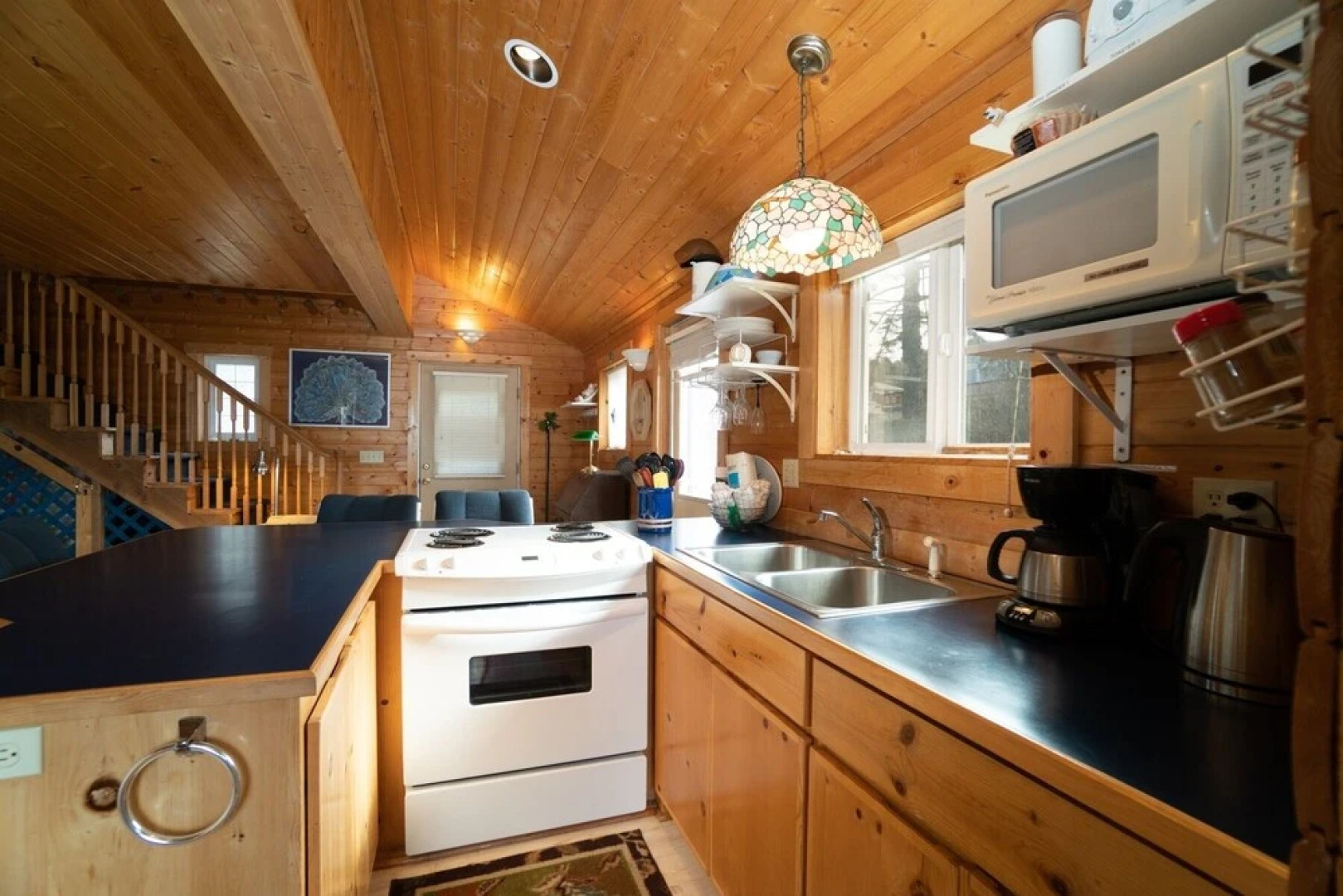 Pine Beach 2 Bedroom Cottage