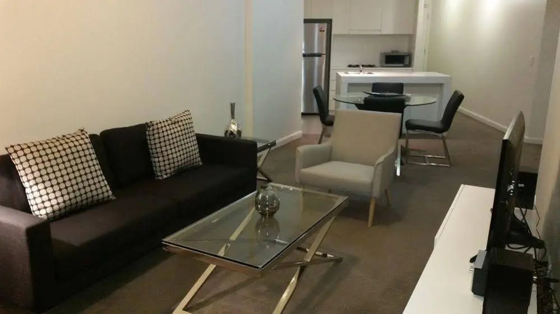 Wyndel Apartments - Shelley