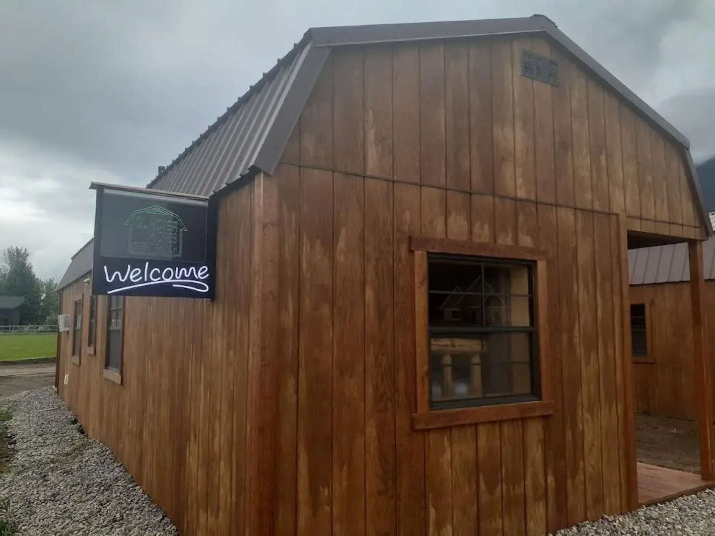 Glacier Acres Guest Ranch