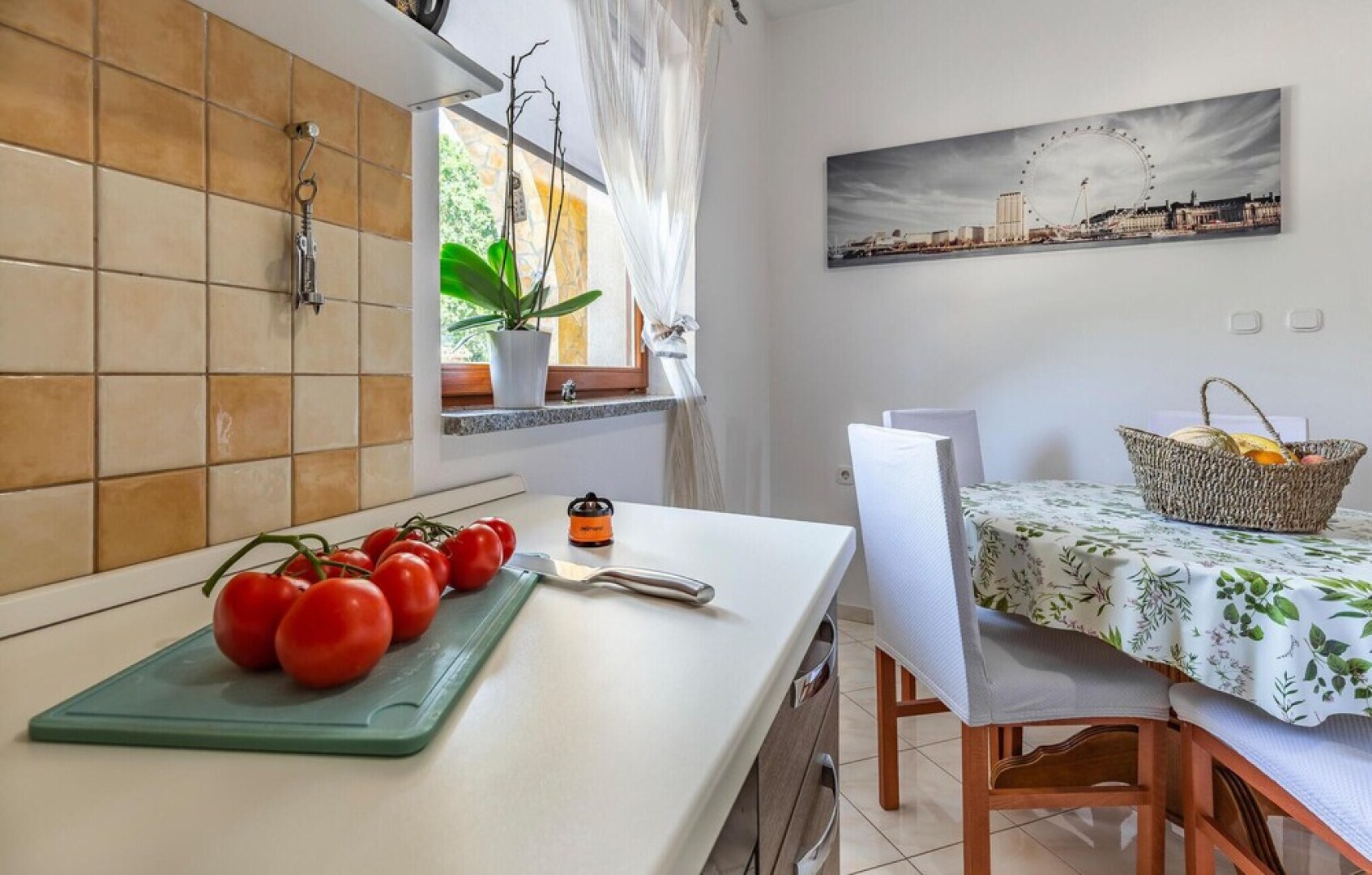 Awesome Home in Pula with Hot Tub, WiFi & 5 Bedrooms