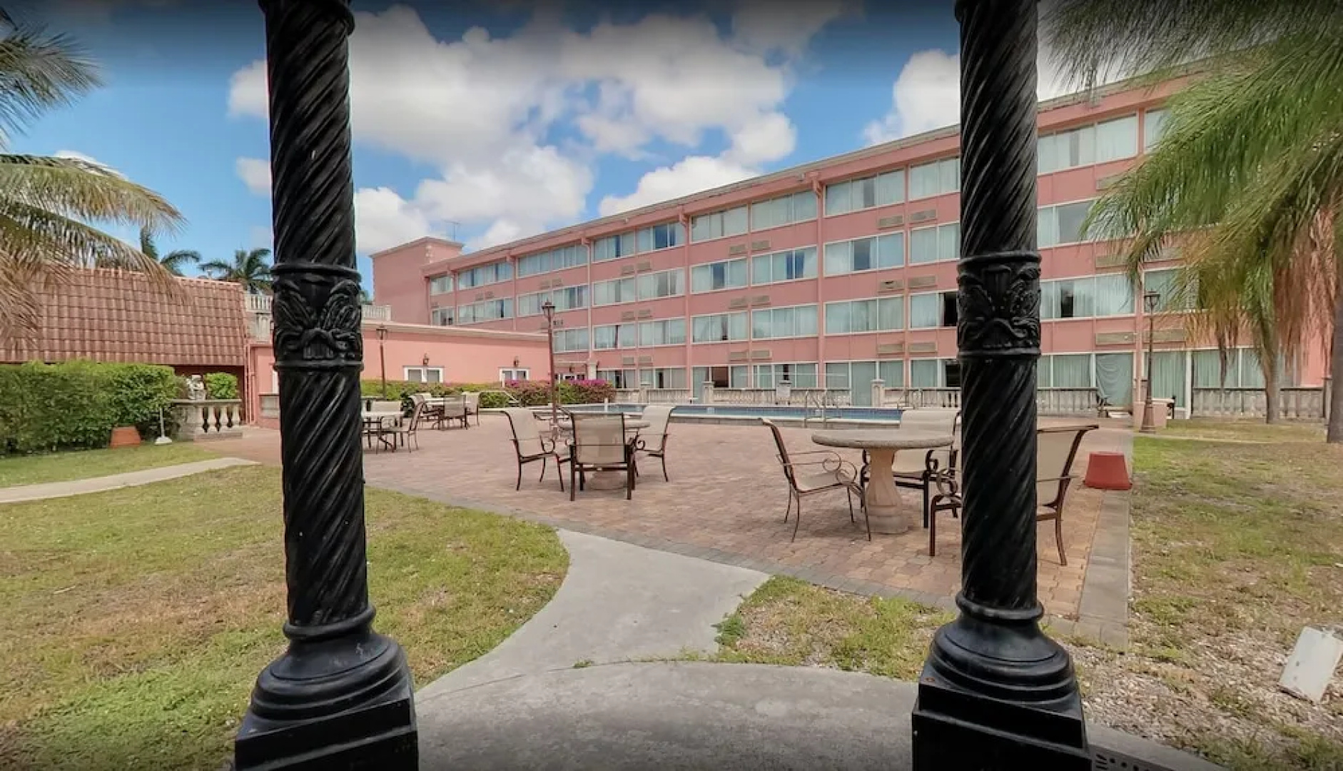 Roma Golden Glades