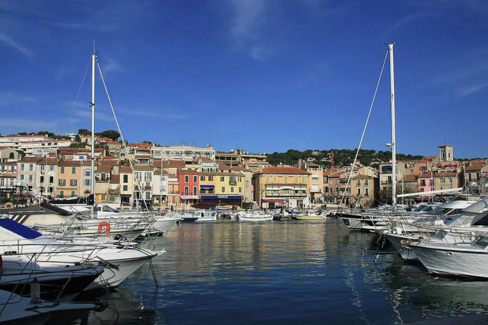 Attractive holiday villa on the Sainte Baume massif