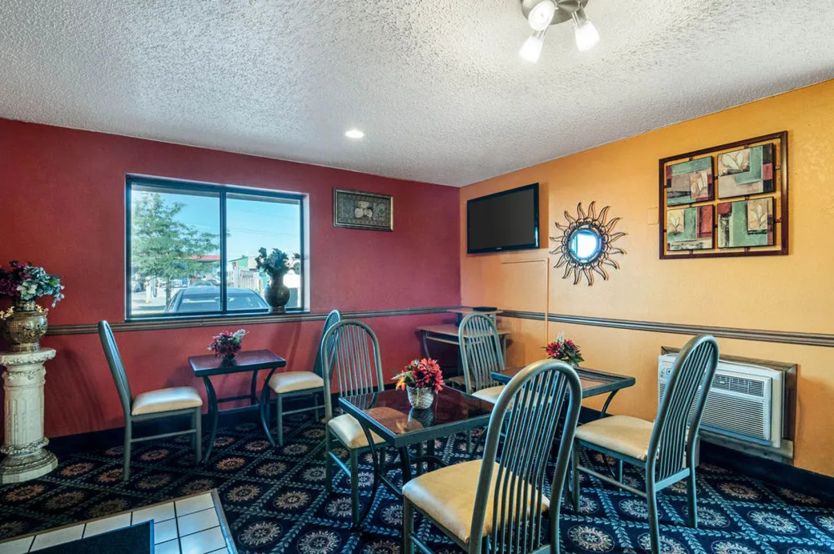 Super 8 by Wyndham Benton Harbor/St Joseph